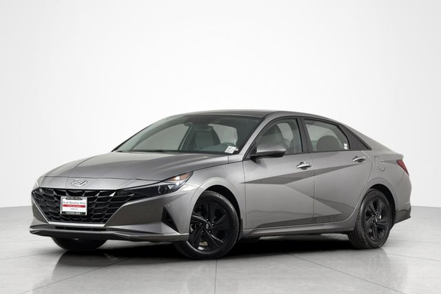 2023 Hyundai Elantra SEL IVT