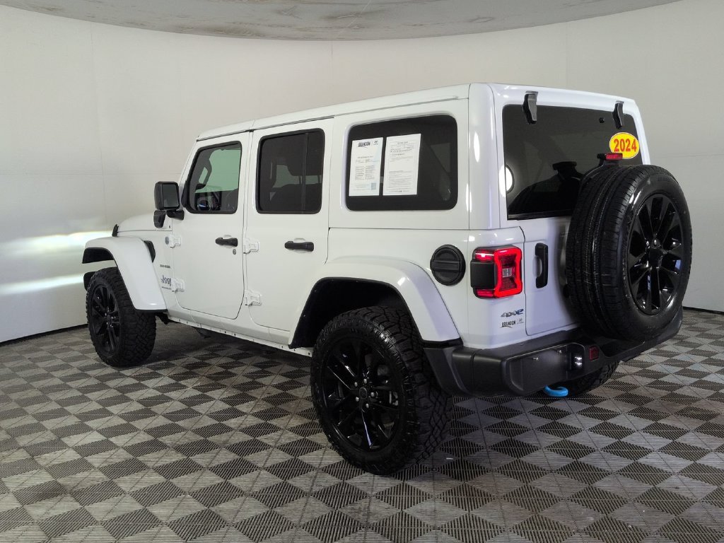 Used 2024 White Jeep Sahara 4xe image 9