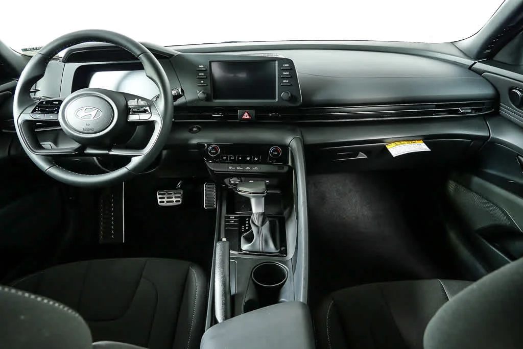 New 2026 Amazon Gray Hyundai SEL Sport image 30