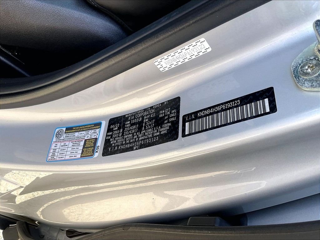 Used 2023 Silver Kia LX Seat Package image 36