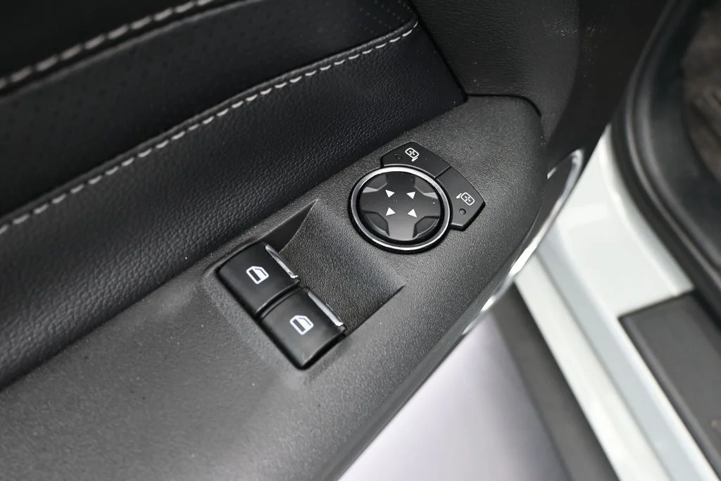 Used 2021 Gray Ford Mach 1 image 21