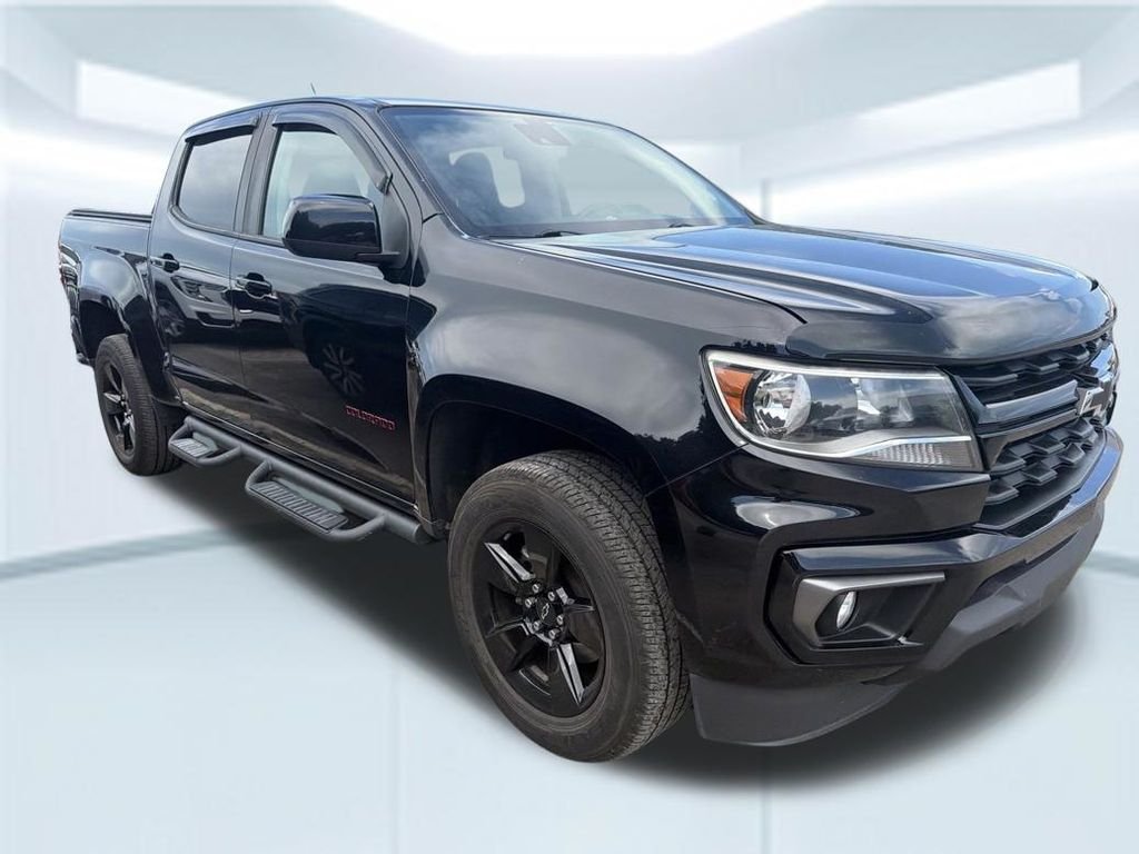 Used 2021 Black Chevrolet LT image 21