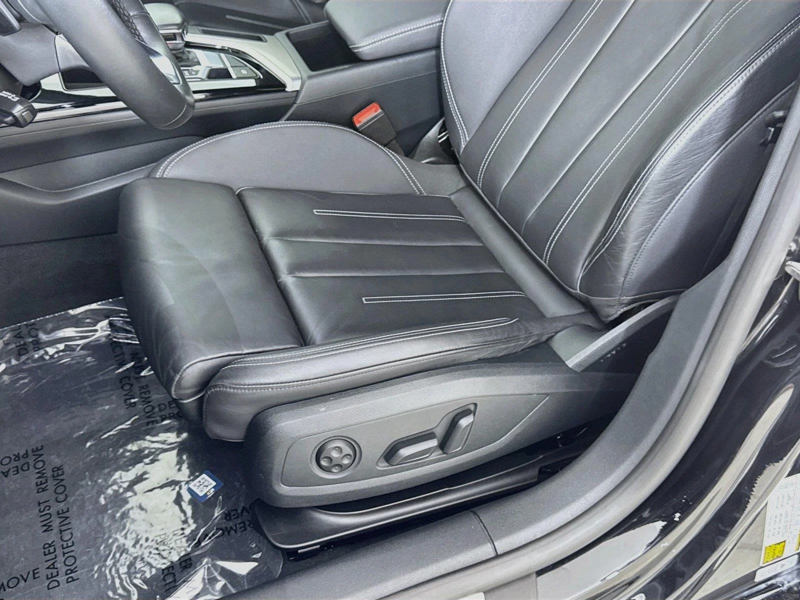 Used 2025 Mythos Black Metallic Audi S line Premium image 19