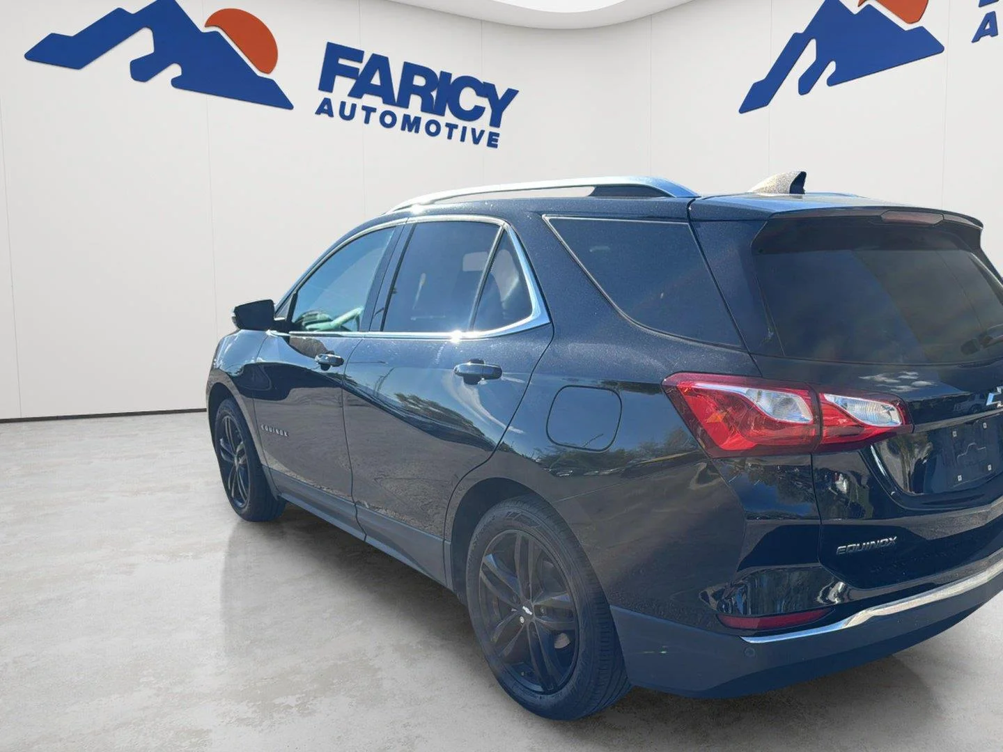 Used 2020 Mosaic Black Metallic Chevrolet LT image 8