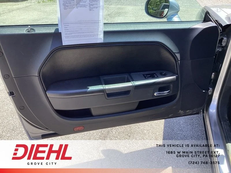 Used 2011 Gray Dodge R/T image 15