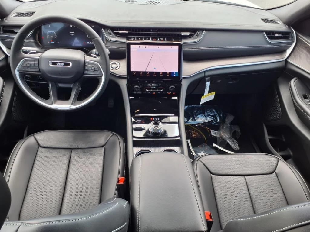 2025 Jeep Grand Cherokee Limited - Photo 25