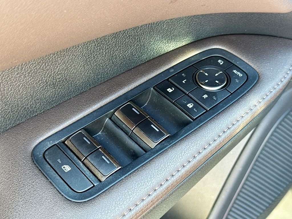 Certified Used 2023 Black Lexus 350 Luxury image 14