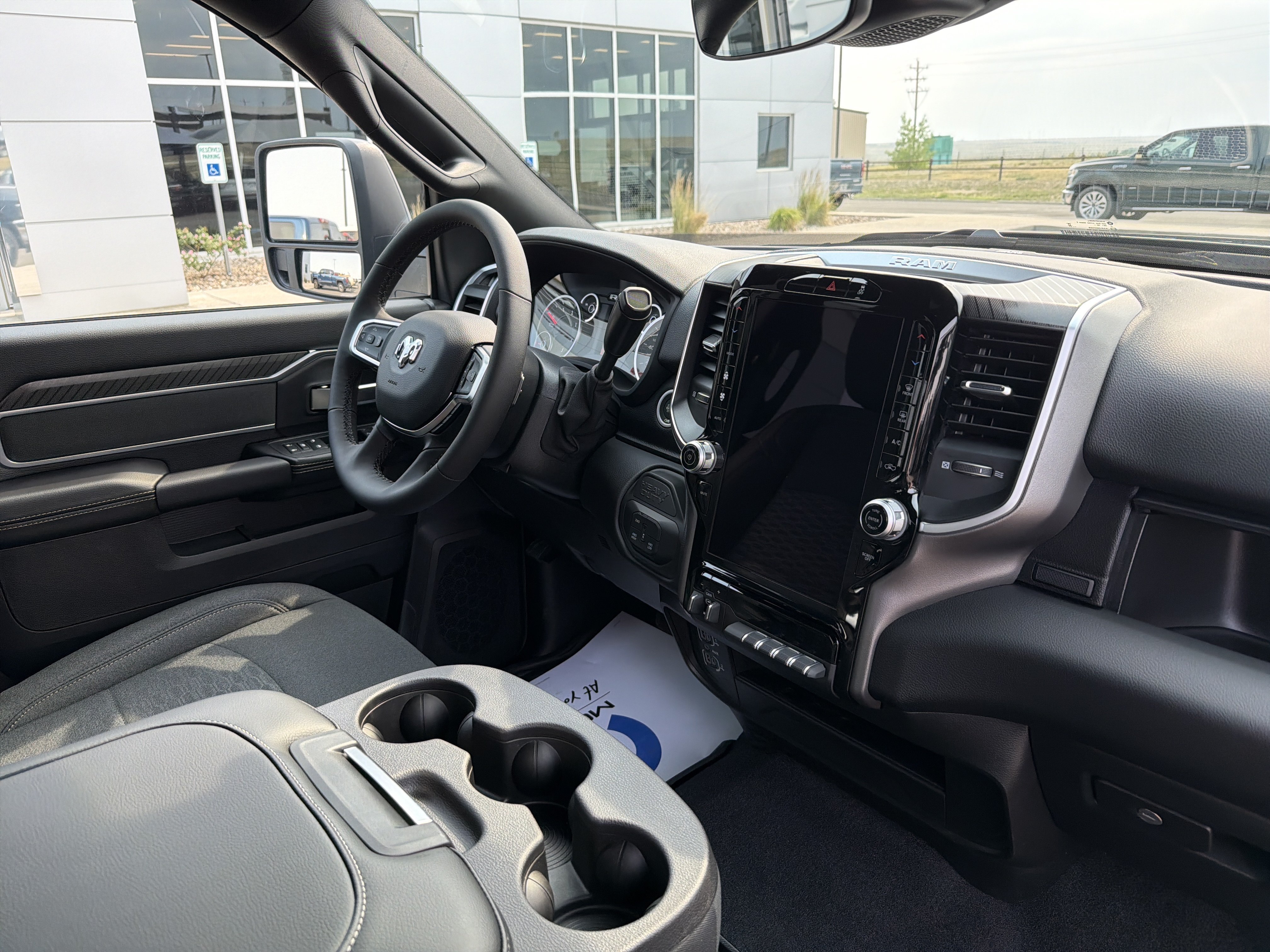 2026 RAM 2500 Big Horn - Photo 16
