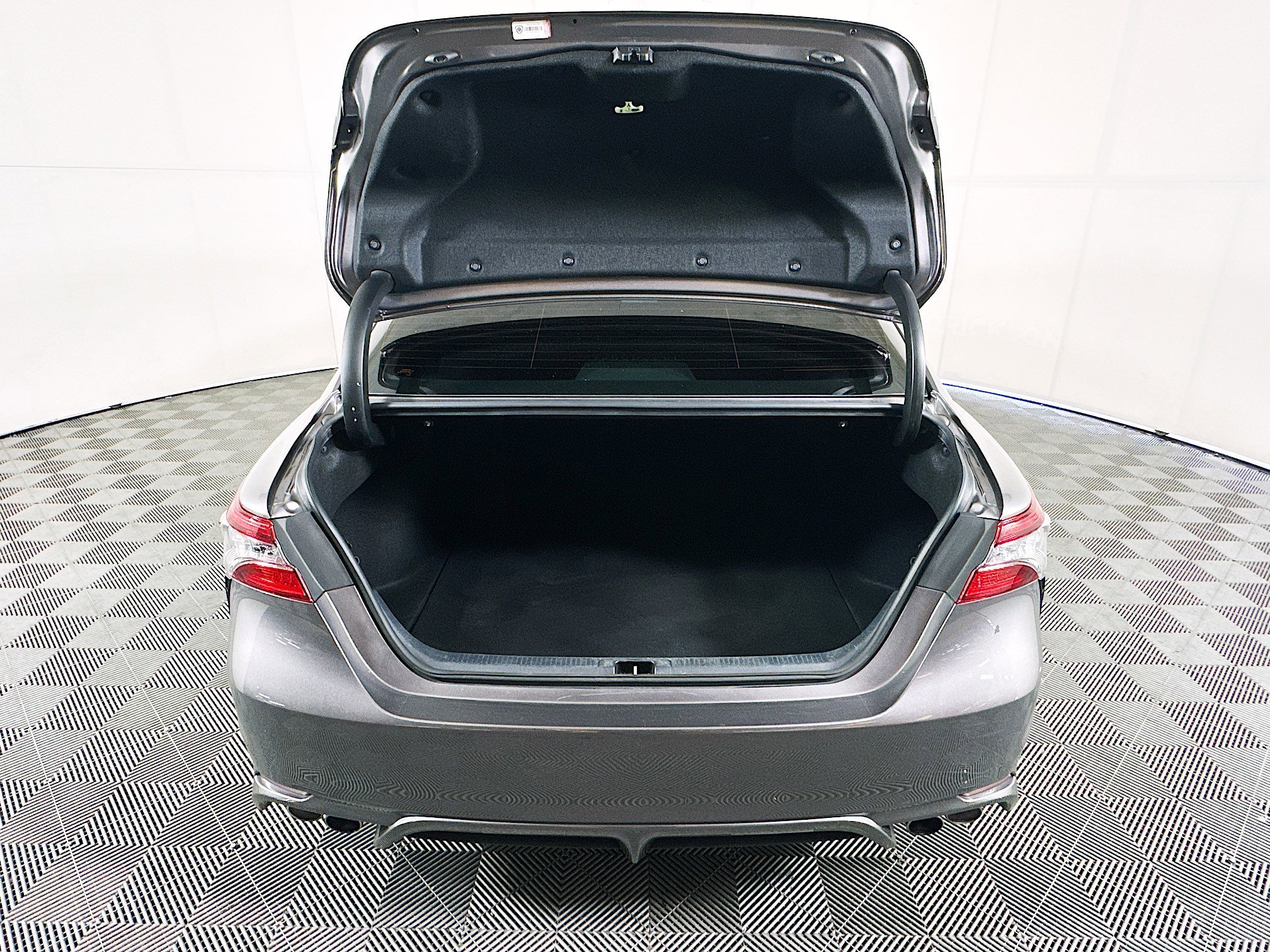Used 2023 Predawn Gray Mica Toyota XSE image 31