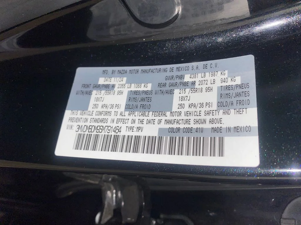 2025 Mazda CX-30 Premium - Photo 33