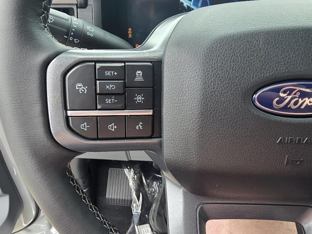 New 2026 Avalanche Ford XLT image 16