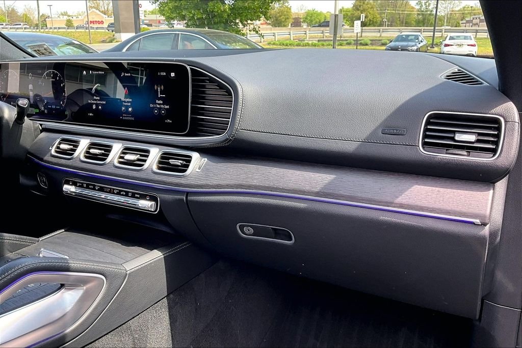 Certified Used 2022 Black Mercedes-Benz GLS 450 image 16