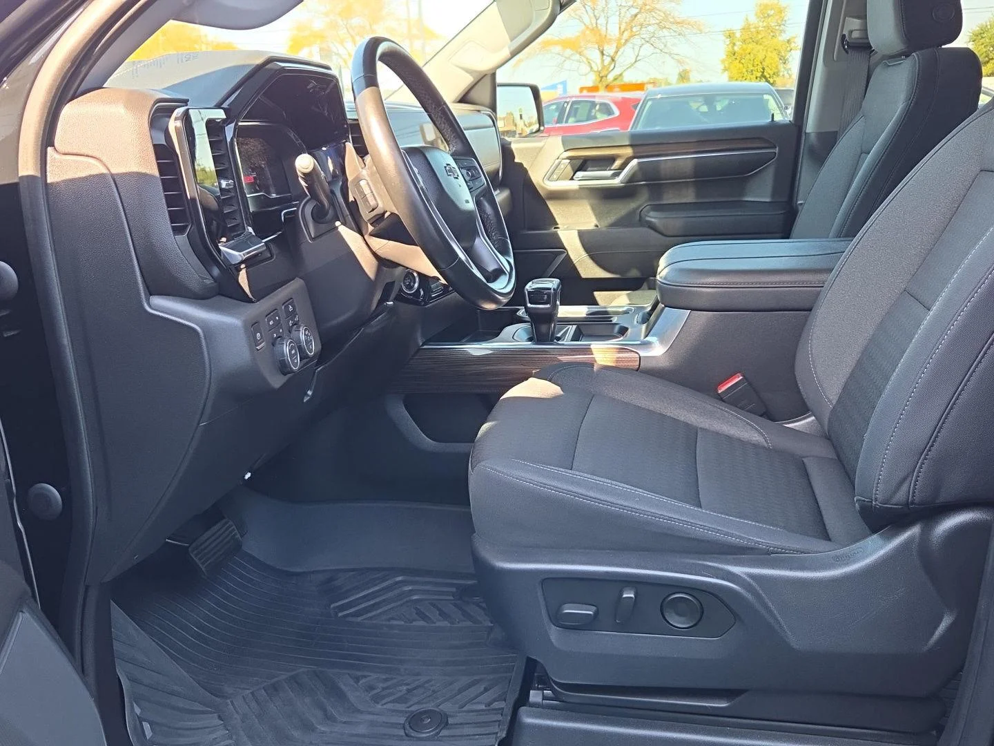 Used 2023 BLACK Chevrolet LT Trail Boss image 11