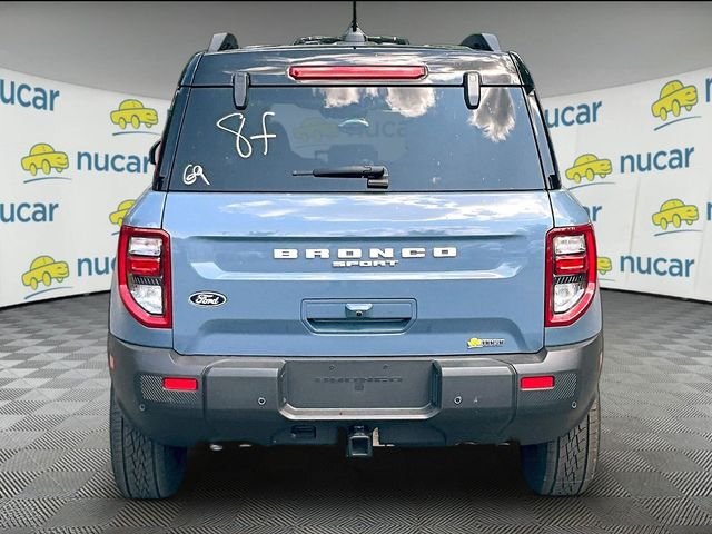 New 2026 Azure Gray Metallic Tri-Coat Ford Badlands image 5
