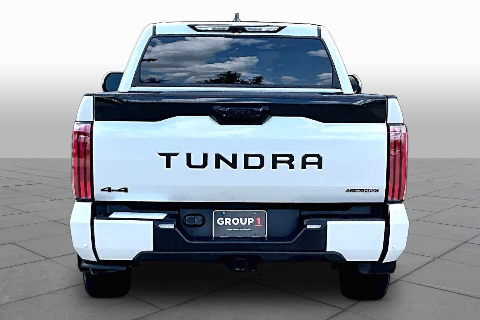 Used 2025 Wind Chill Pearl Toyota Platinum Hybrid image 5