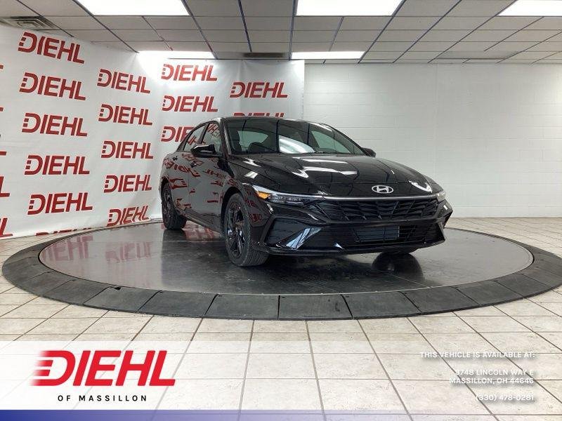 New 2026 Black Hyundai SEL Sport image 1