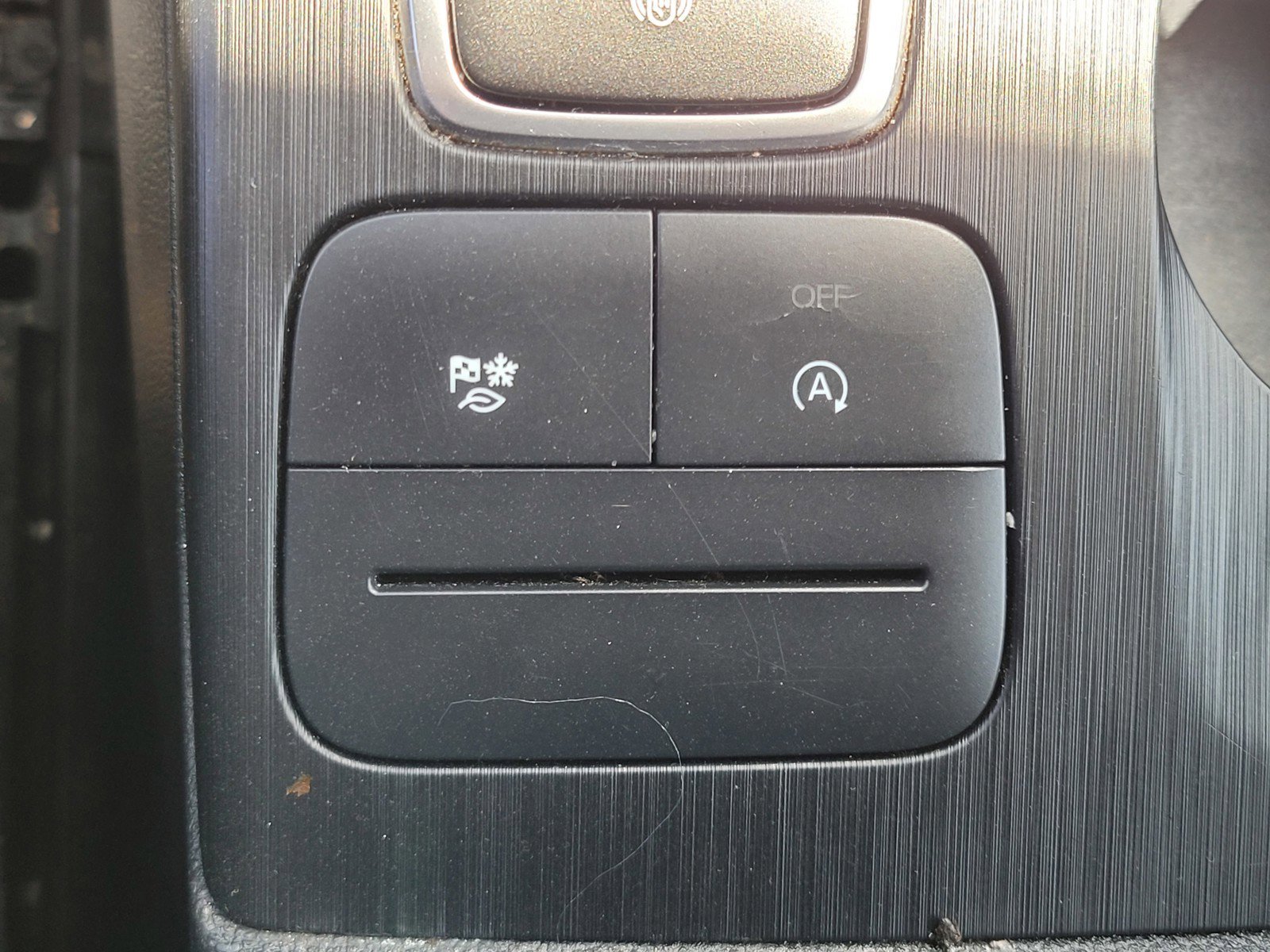 Used 2022 Silver Ford SE image 22