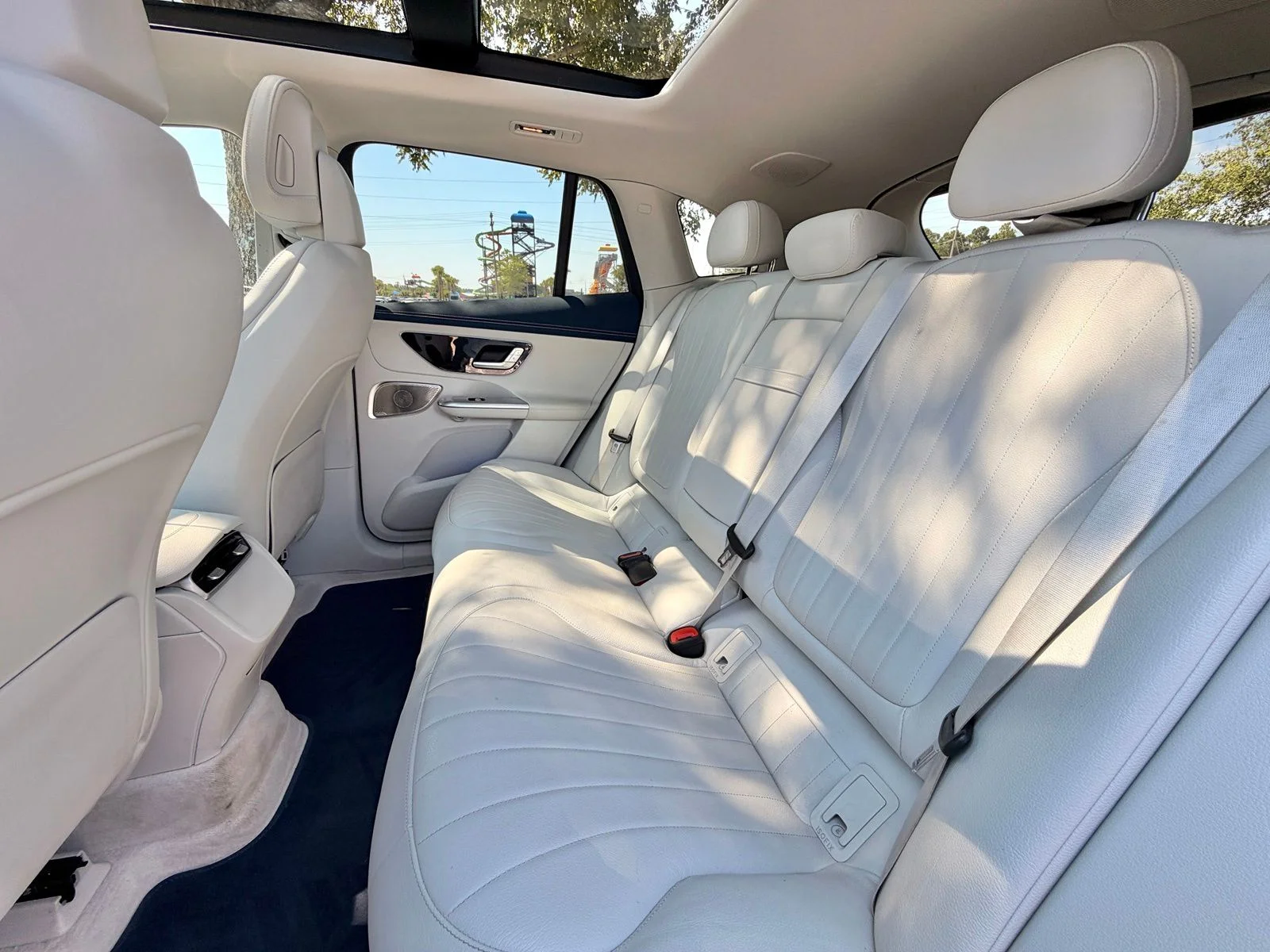 Used 2023 Twilight Blue Metallic Mercedes-Benz 500 SUV image 14