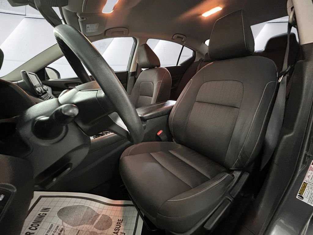 Used 2022 Gray Nissan 2.5 S image 8