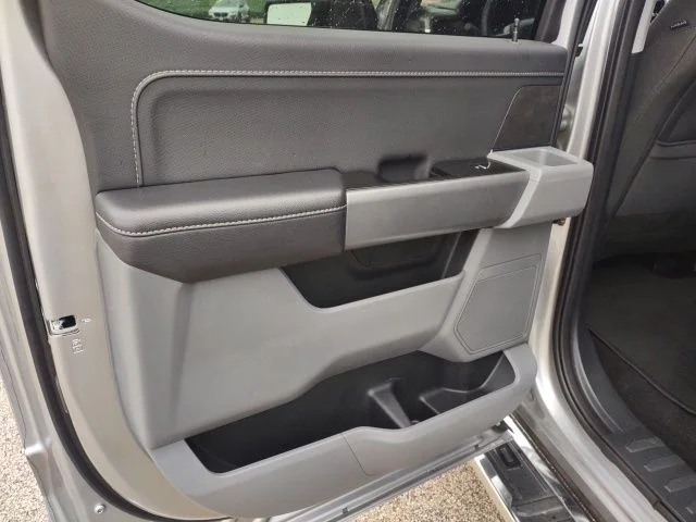 Certified Used 2025 Silver Metallic Ford XLT image 17