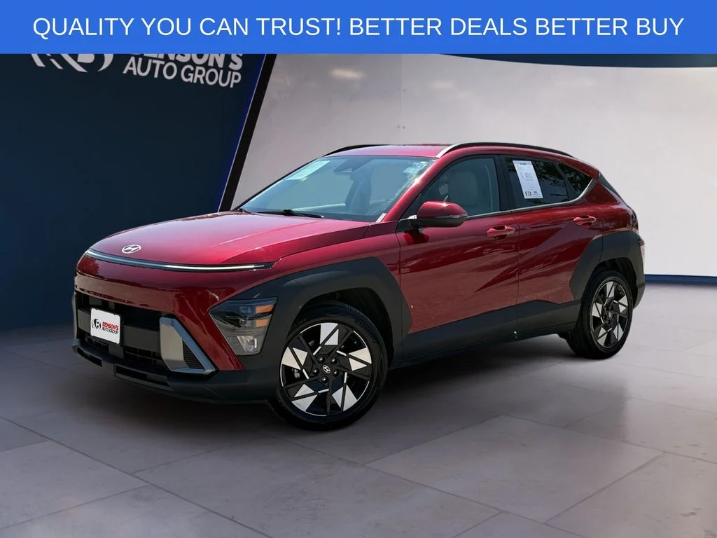 Used 2025 Red Hyundai SEL image 1