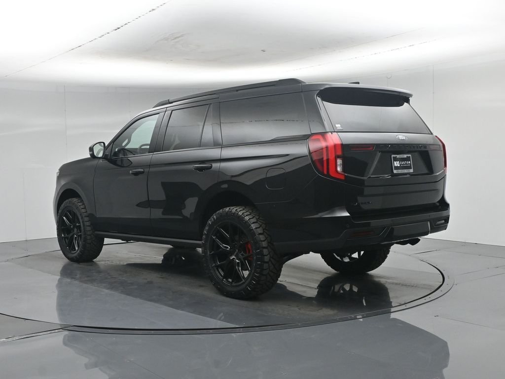 New 2026 Agate Black Metallic Ford Platinum image 29