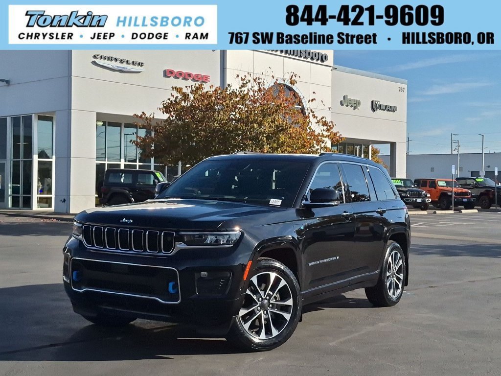 Certified Used 2023 Black Jeep Overland 4xe image 1