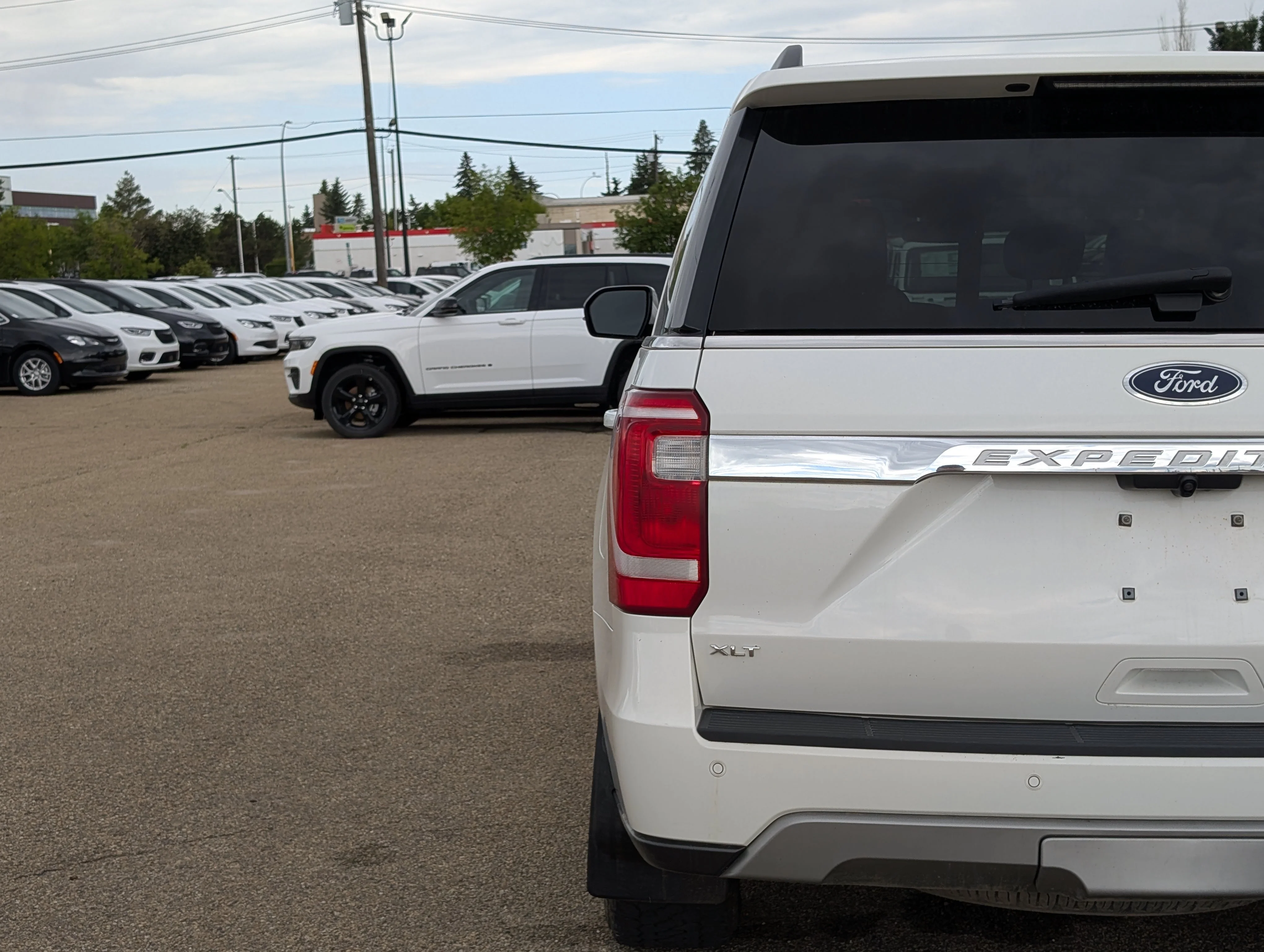 Used 2021 Agate Black Ford XLT image 13