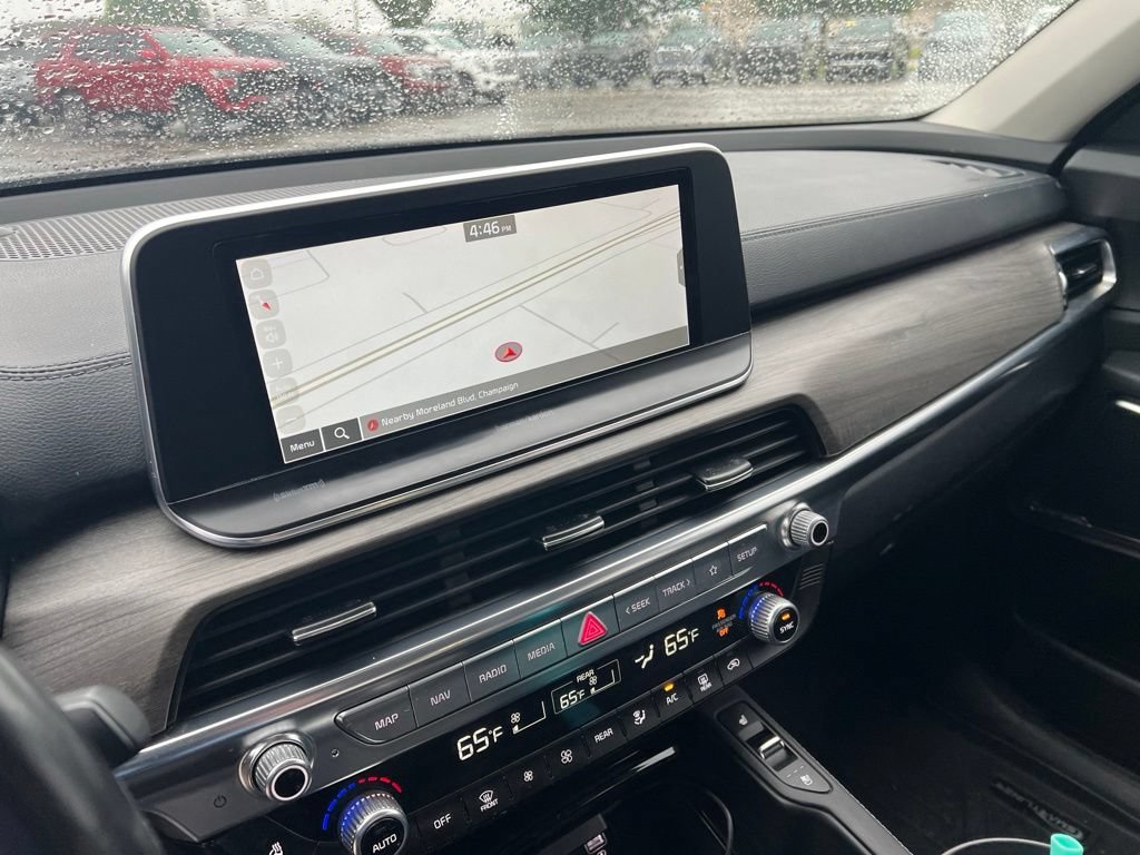 Used 2022  Kia SX image 10