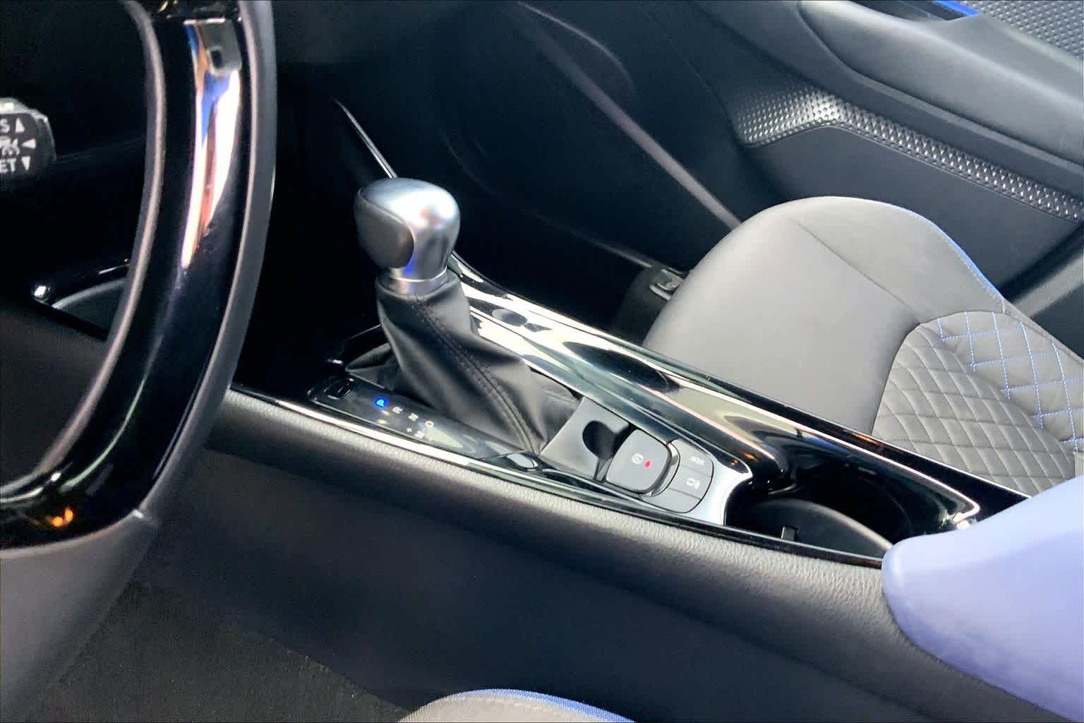 Used 2022 Magnetic Gray Metallic Toyota XLE image 16