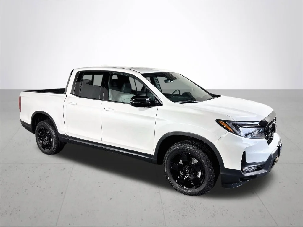 New 2026 Platinum White Pearl Honda Black Edition image 4