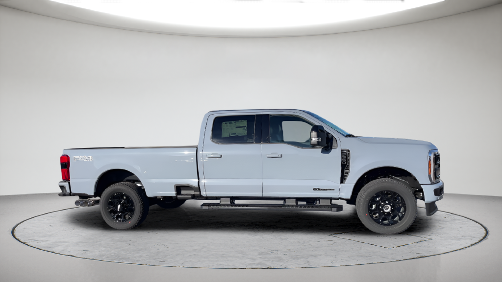 New 2026 Glacier Gray Metallic Tri-Coat Ford F-350® Lariat® image 5