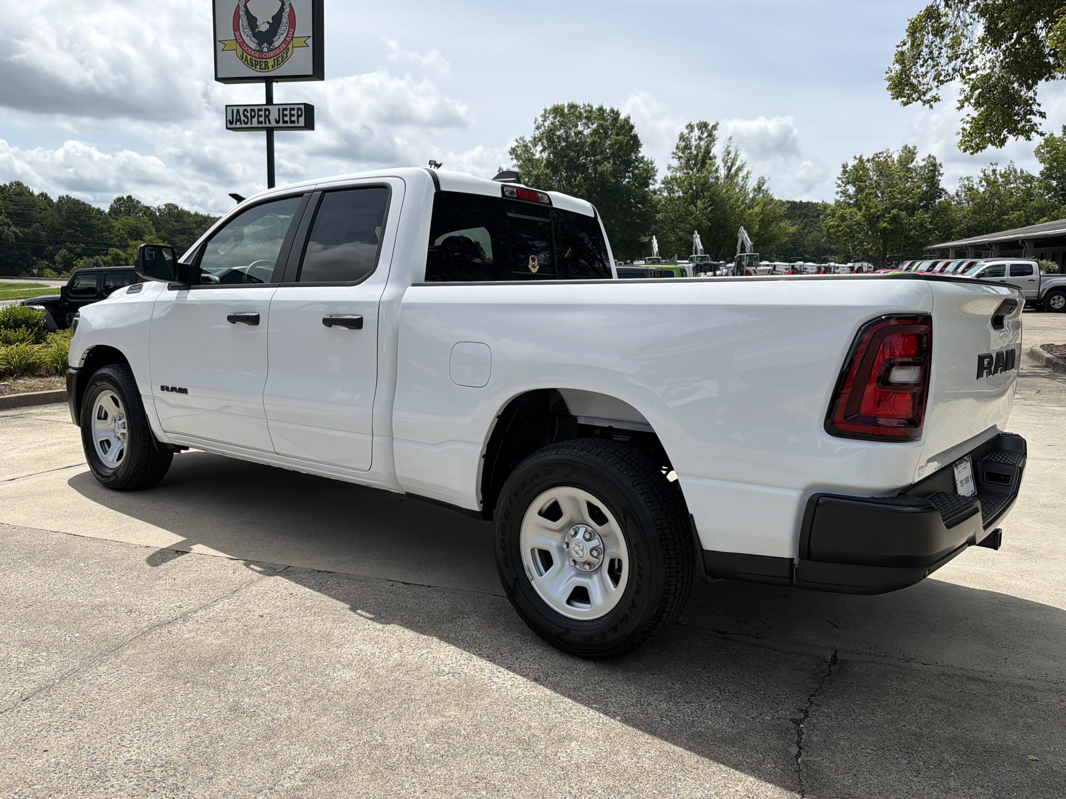 New 2026 Bright White Clearcoat RAM Tradesman image 5