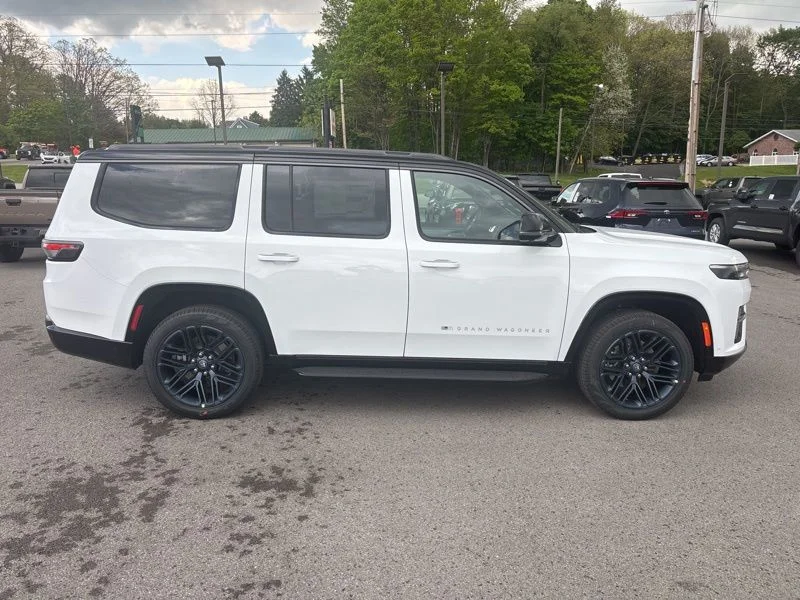 New 2026 Bright White Clear-Coat Exterior Paint Jeep 85th Anniversary Edition image 2