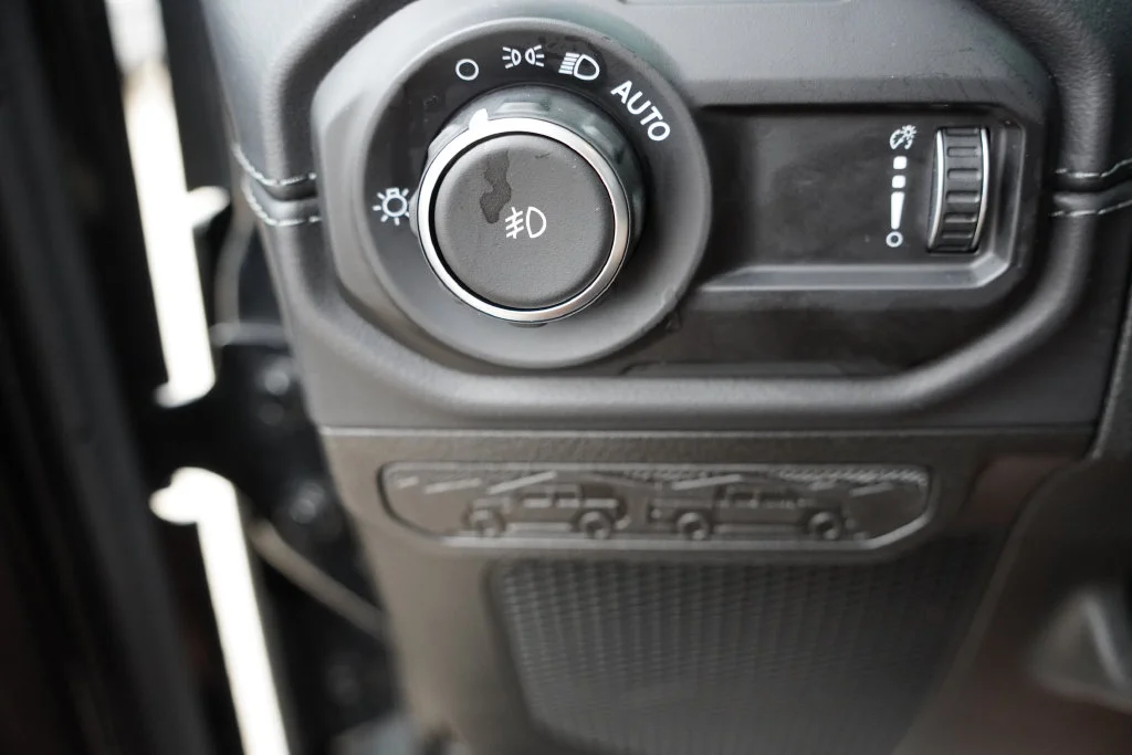 Certified Used 2025 Black Jeep Rubicon image 22