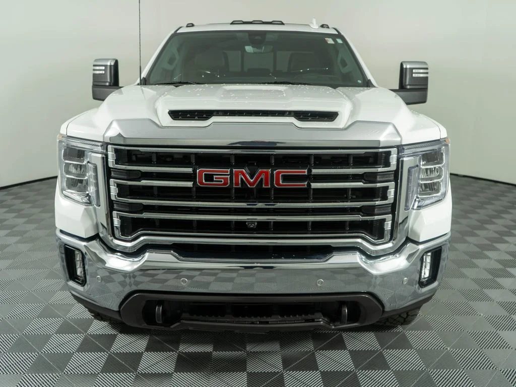 Used 2020 White GMC SLT image 2