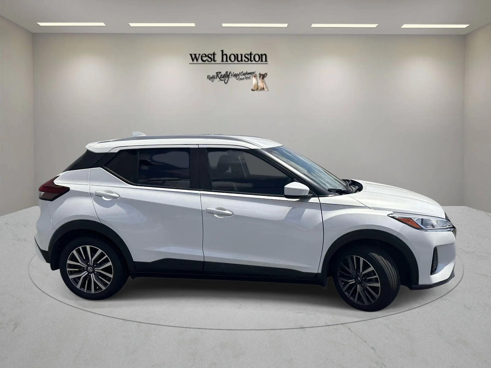 Used 2021 Aspen White Tricoat Nissan SV image 6