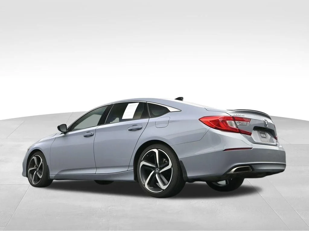 Used 2022 Sonic Gray Pearl Honda Sport image 37