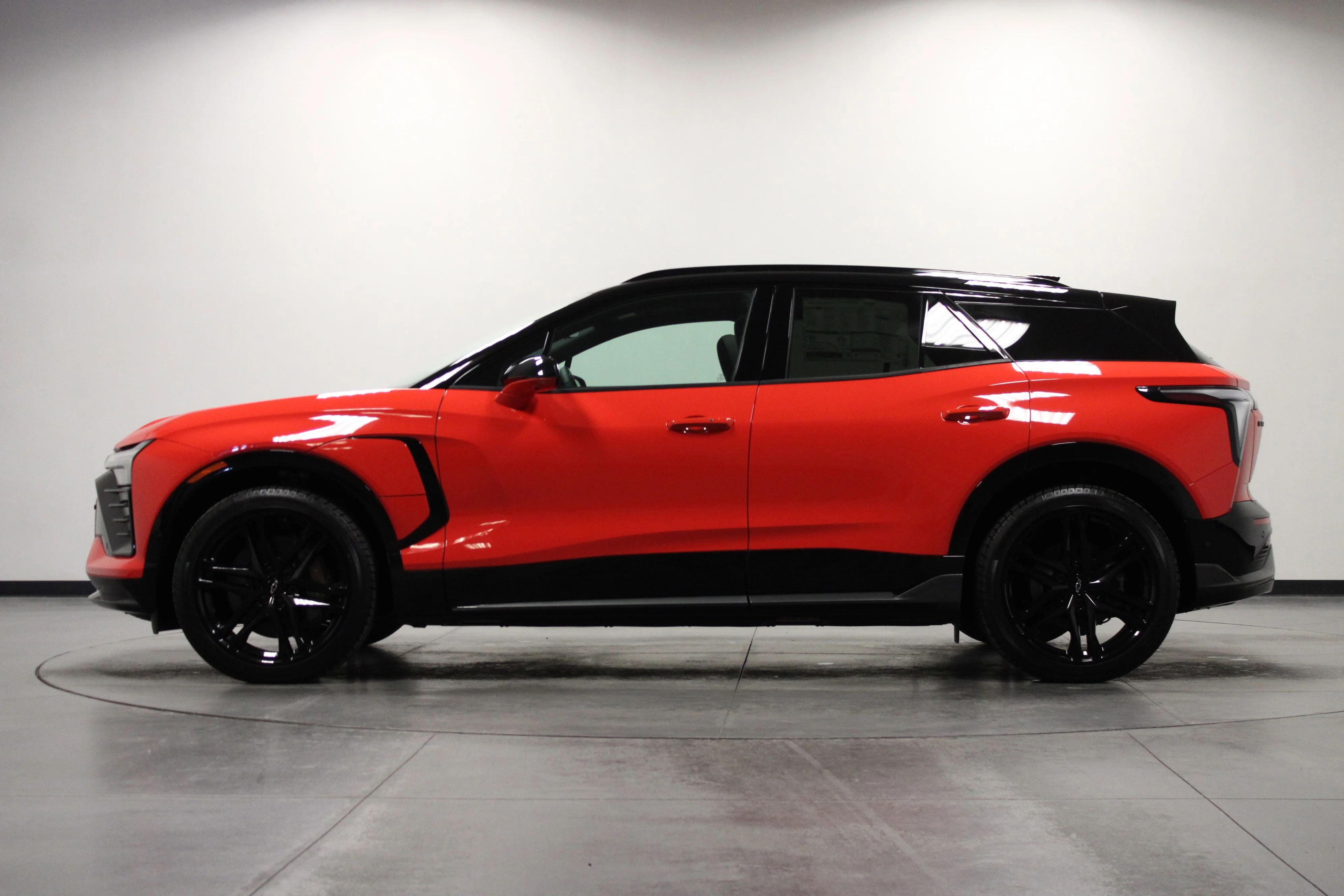 2026 Chevrolet Blazer EV SS - Photo 7