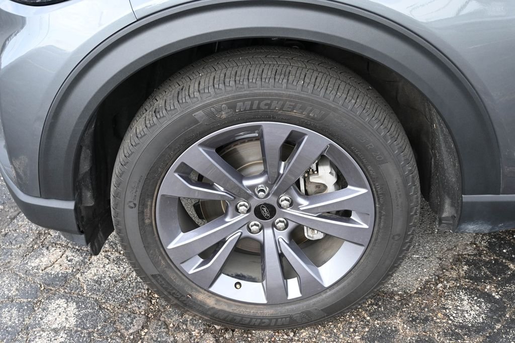 Used 2026 Gray Metallic Ford Active image 16