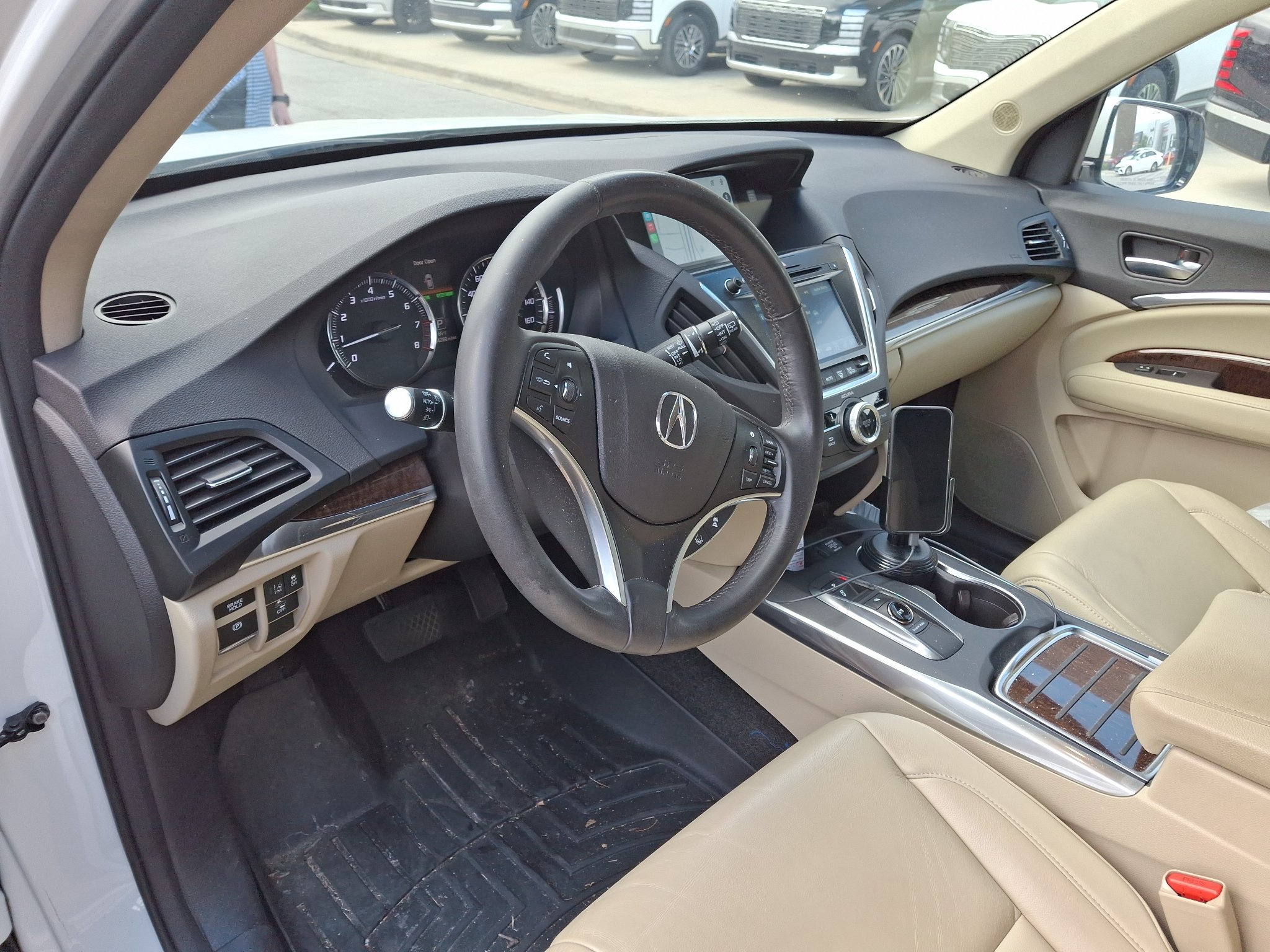 Used 2018 White Diamond Pearl Acura 3.5L (A9) image 3