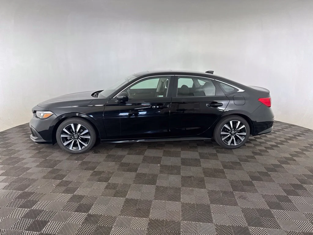 Used 2024 Blue Honda EX image 9