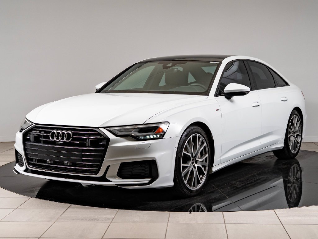 Used 2023 Glacier White Audi 55 Premium Plus image 1