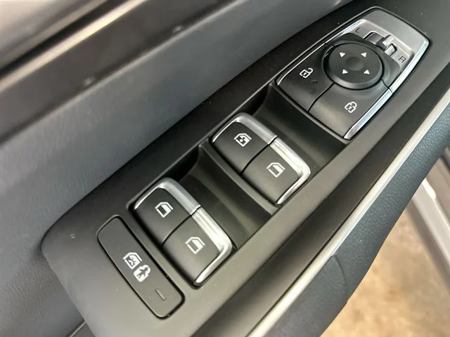 2026 Kia Sorento EX - Photo 17