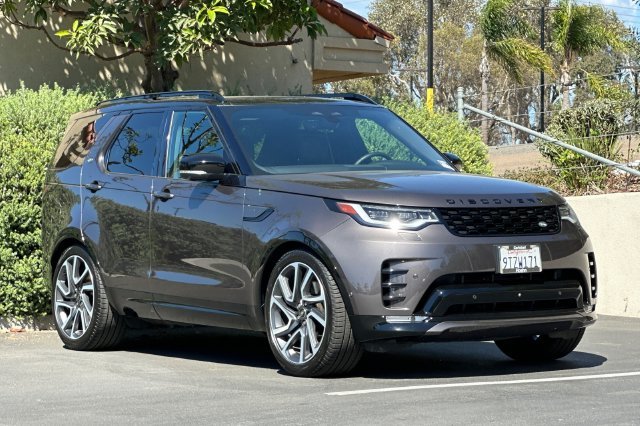 Certified Used 2025 Gray Land Rover Dynamic SE image 7