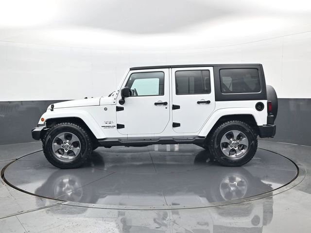 Used 2016 White Jeep Sahara image 8