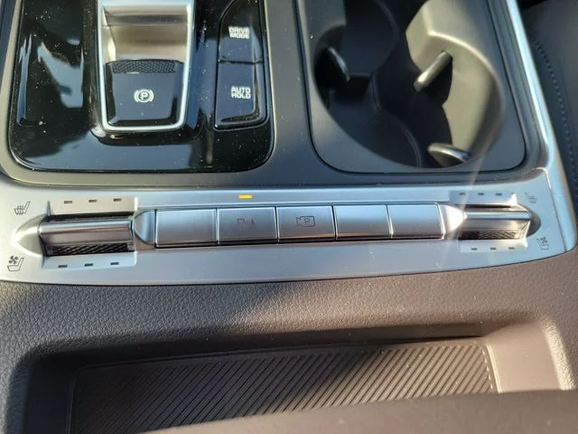 New 2026 Snow White Pearl Kia SX image 33