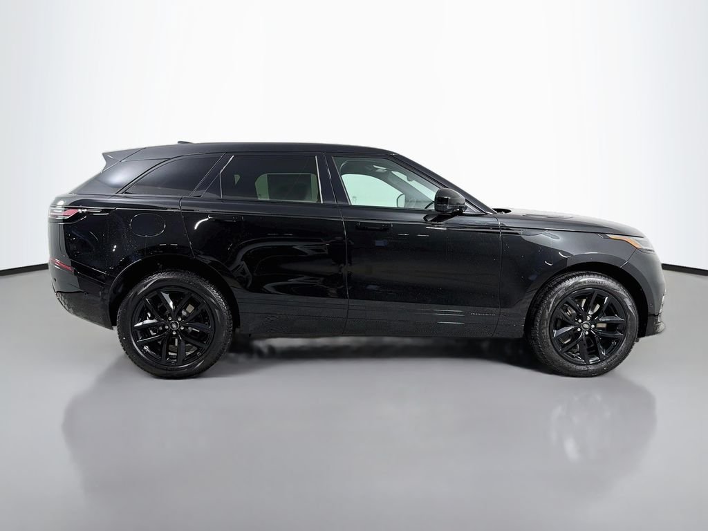 New 2026 Santorini Black Land Rover P250 Base image 4