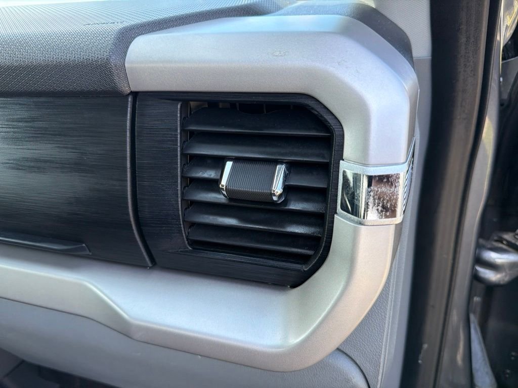 Used 2023 Gray Ford XLT image 16