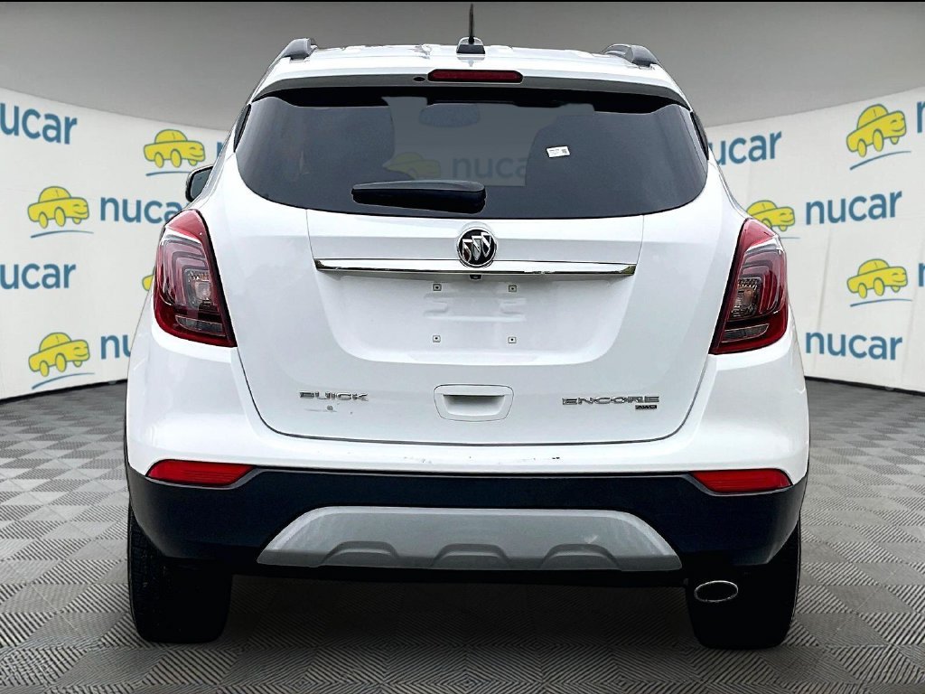 Used 2017 White Buick Essence image 5